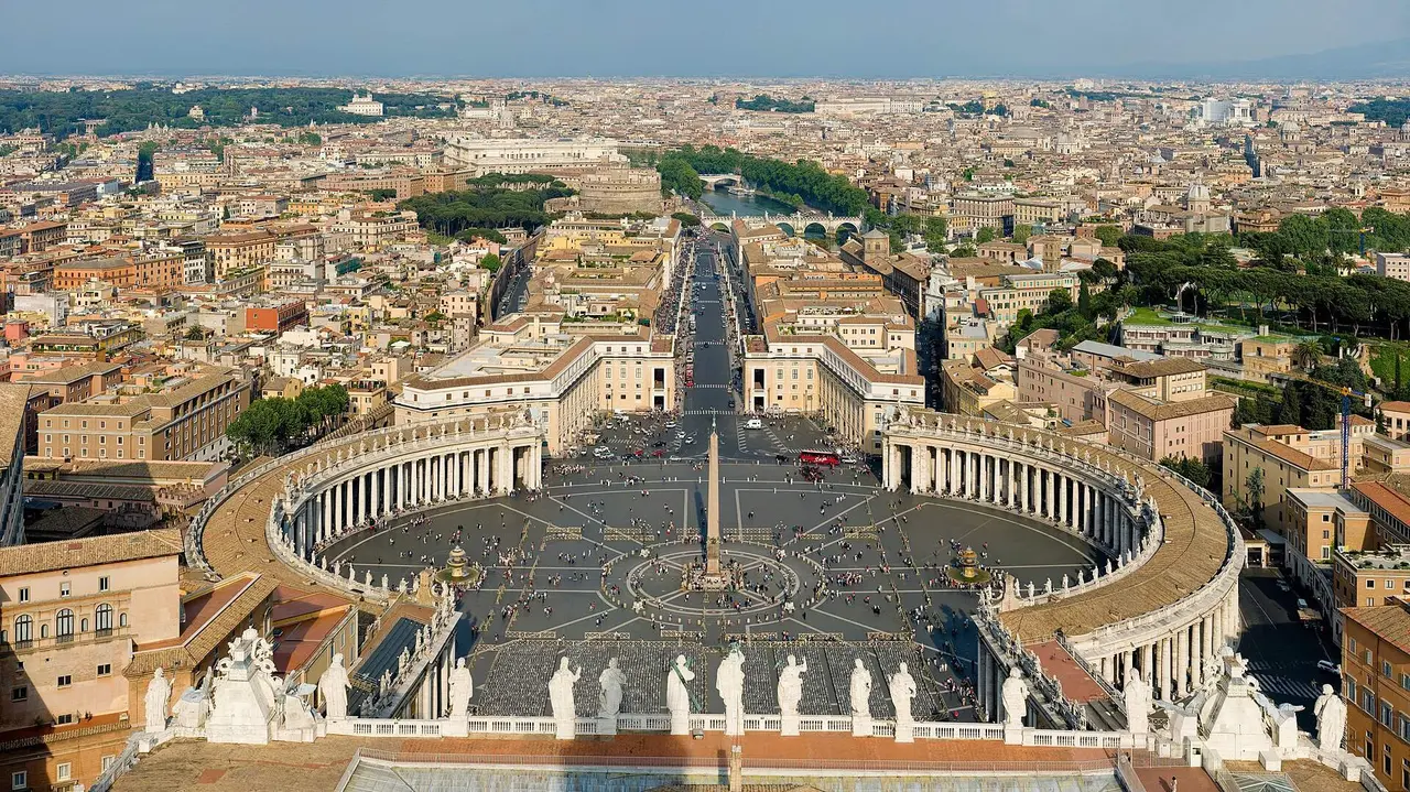 Plaza de San Pedro en el Vaticano