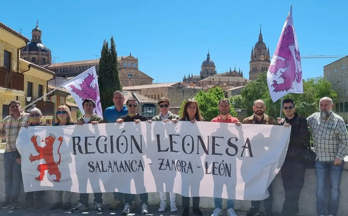 Acto reivindicativo realizado por UPL en Salamanca con motivo del 23 de abril (1)