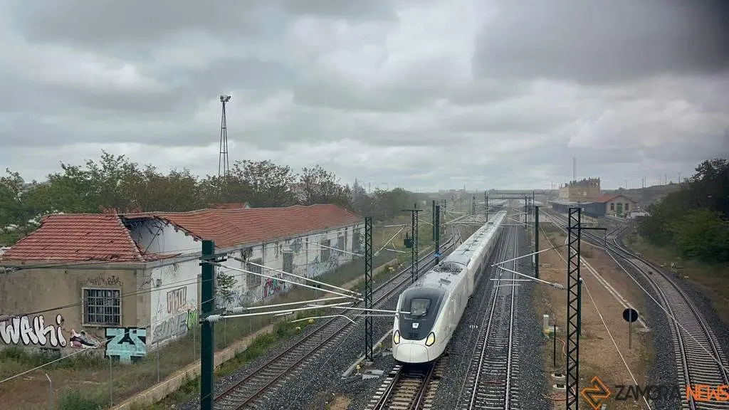 Tren Avril en Zamora 