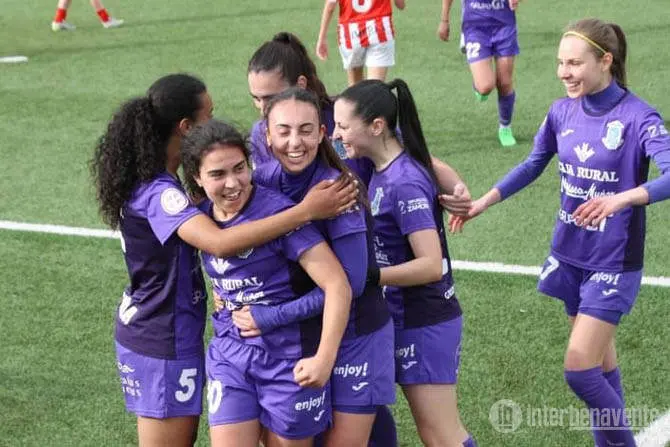 Las guerreras de La Bovedana. Fotografías: Merche Muñoz para Interbenavente