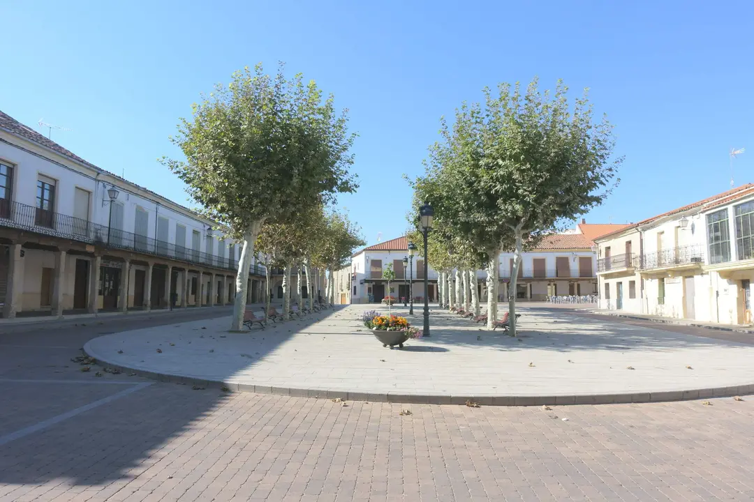 Plaza Mayor de Fuentesaúco. Imagen Wikipedia