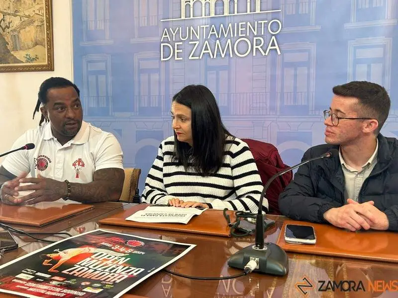 Open Muzenza