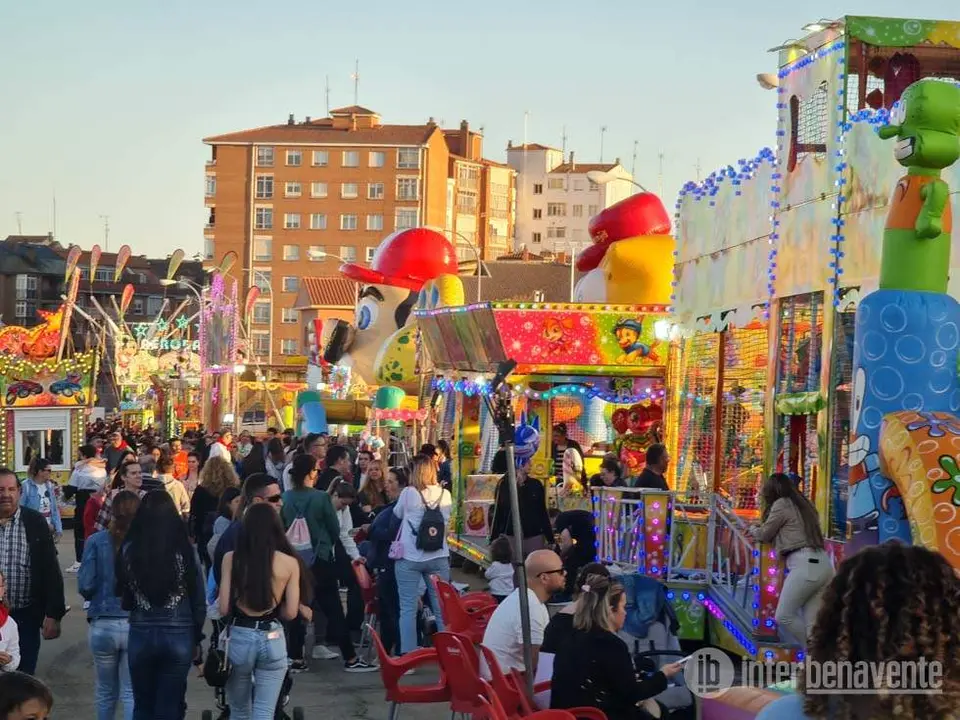 ATRACCIONES DEL MERCADO DE GANADO Interbenavente