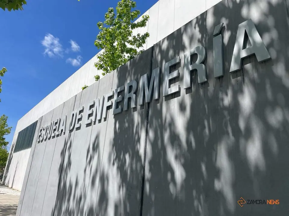 Escuela de Enfermería en el Campus Viriato_2