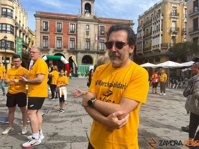 Presidente de la Sociedad Española de Oncología Médica, el doctor D. César Rodríguez Sánchez