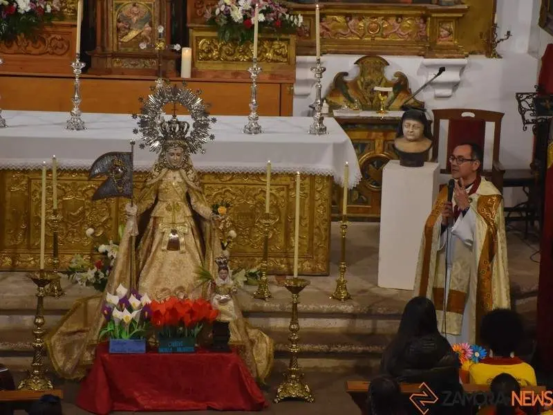 Divina Providencia ofrenda floral_11