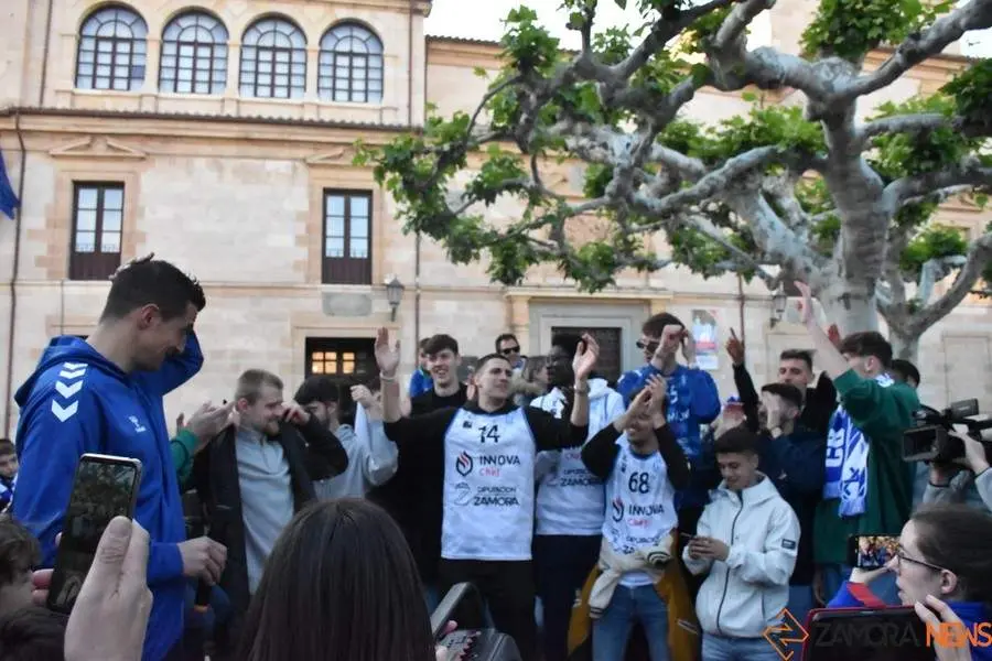  Aficionados y cantera del CB Zamora