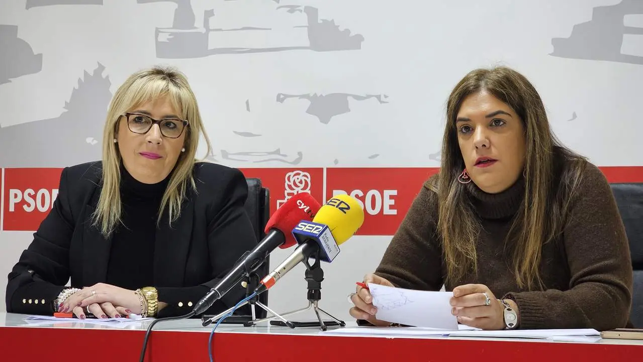 PATRICIA Y SANDRA Psoe Benavente