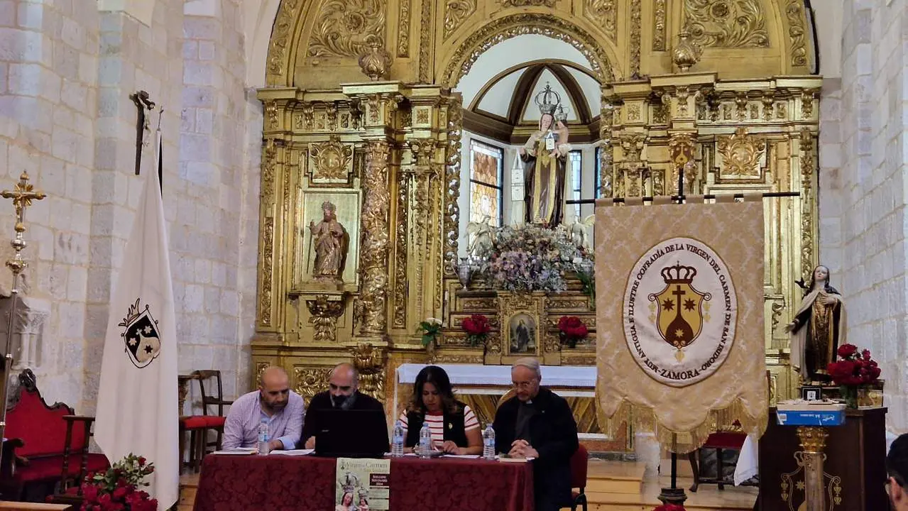 Celebración de la Asamblea General Ordinaria de la Cofradía de la Virgen del Carmen de San Isidoro. Fotografía: CEDIDA