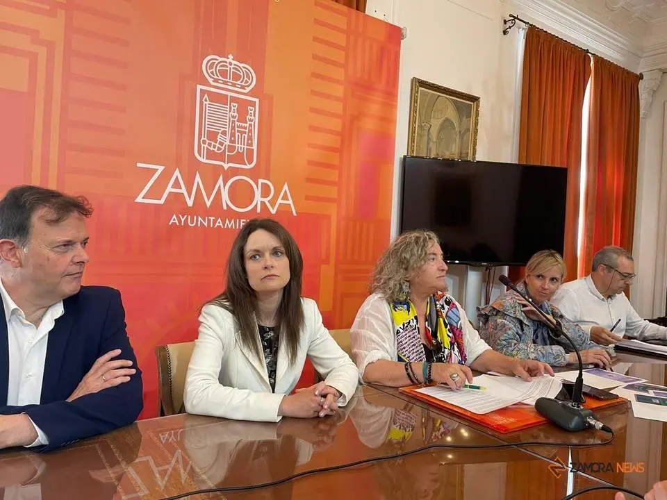 Rueda de prensa sobre la gestión de las colonias felinas en Zamora