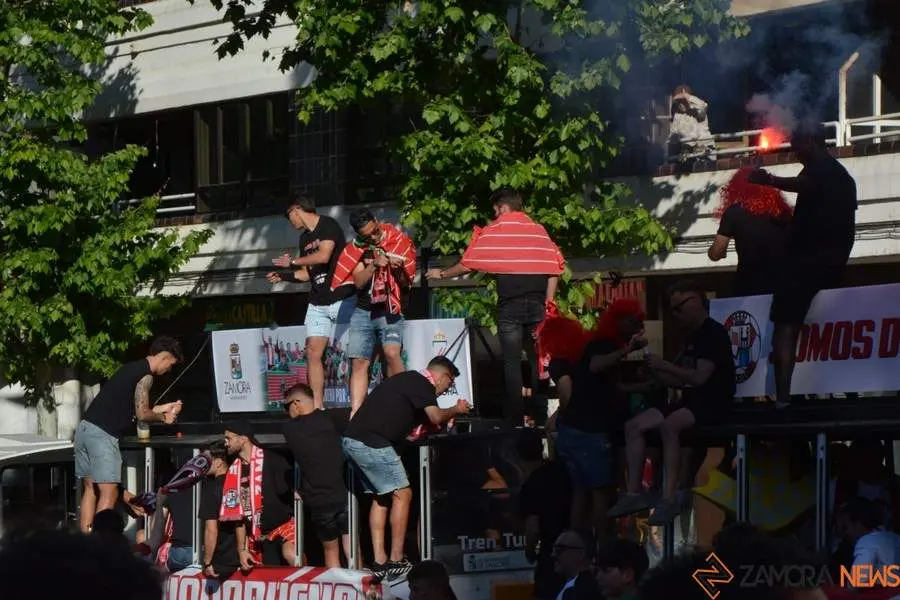 Zamora CF celebra el ascenso _12