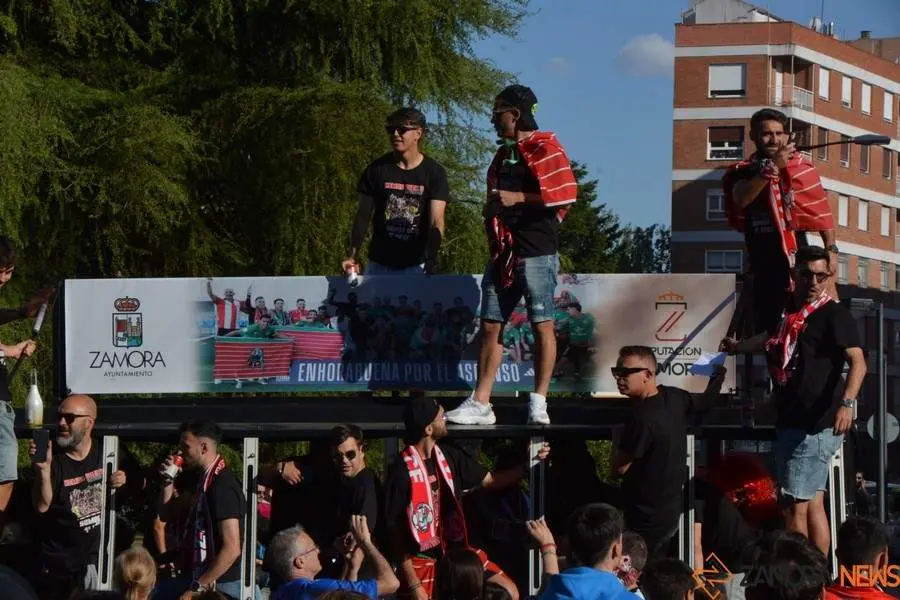 Zamora CF celebra el ascenso _14