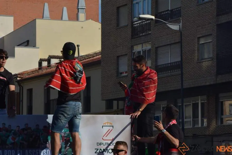 Zamora CF celebra el ascenso _16