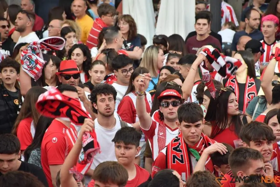 Zamora CF celebra el ascenso _48