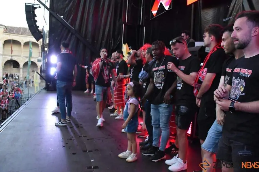 Zamora CF celebra el ascenso _49