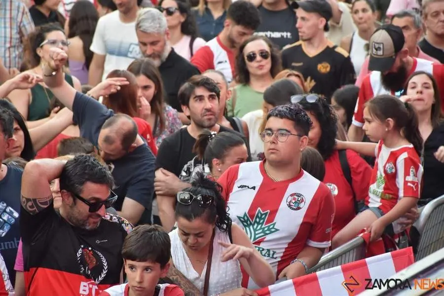Zamora CF celebra el ascenso _71
