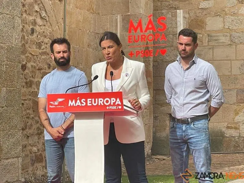 Ana Sánchez, David Gago y Antidio Fagúndez 
