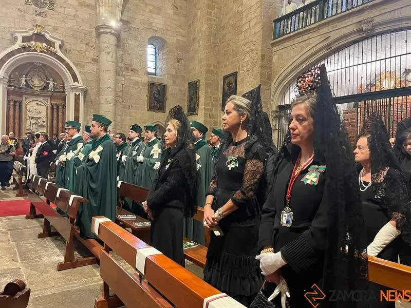 Asamblea Capitular, juramento de los Caballeros y Damas Cubicularios _10