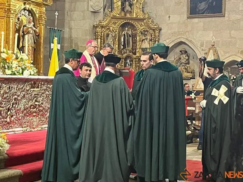 Asamblea Capitular, juramento de los Caballeros y Damas Cubicularios _43