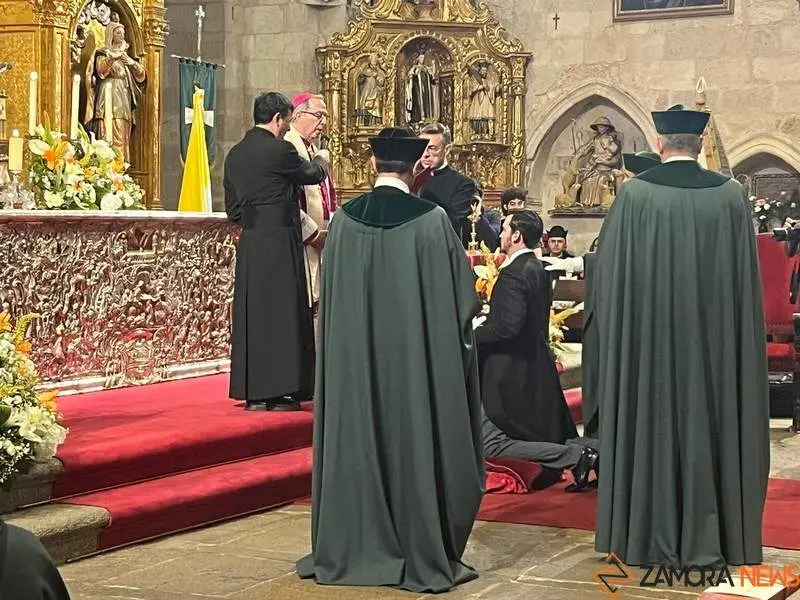 Asamblea Capitular, juramento de los Caballeros y Damas Cubicularios _45