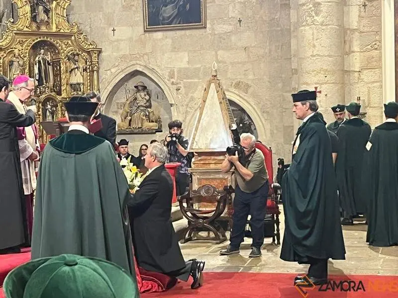 Asamblea Capitular, juramento de los Caballeros y Damas Cubicularios _47