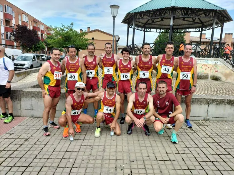 expedicion vino toro caja rural en el cto aut. 10 km ruta
