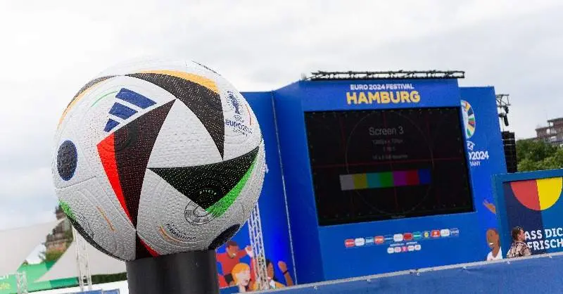 Fotografía de archivo de la Eurocopa en Hamburgo. Imagen: @UEFA