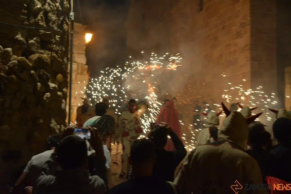 fuegos diablos montblanc tarragona_26