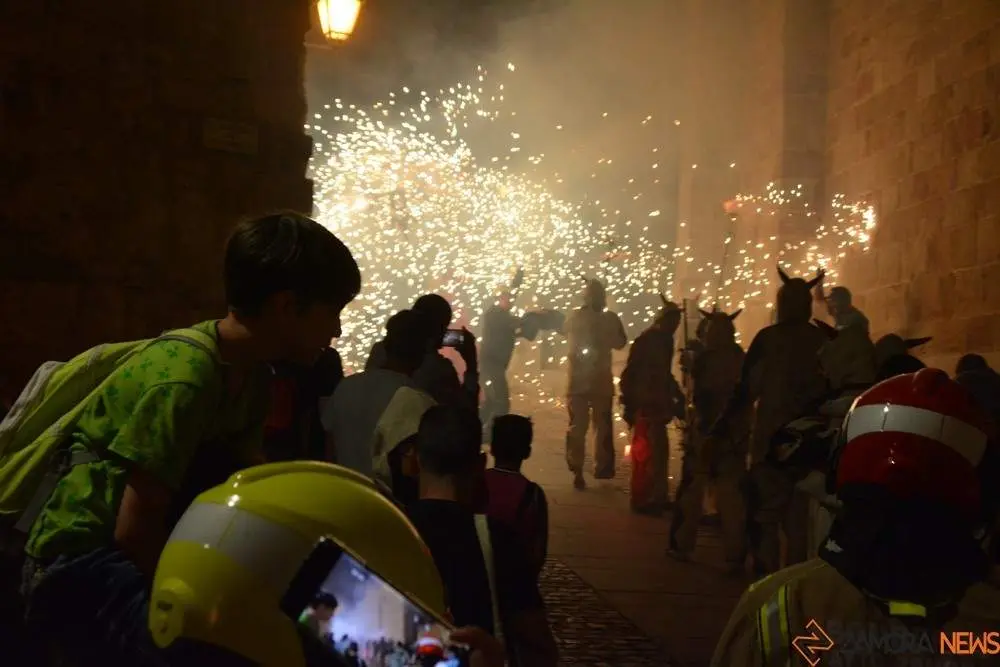 fuegos diablos montblanc tarragona_44