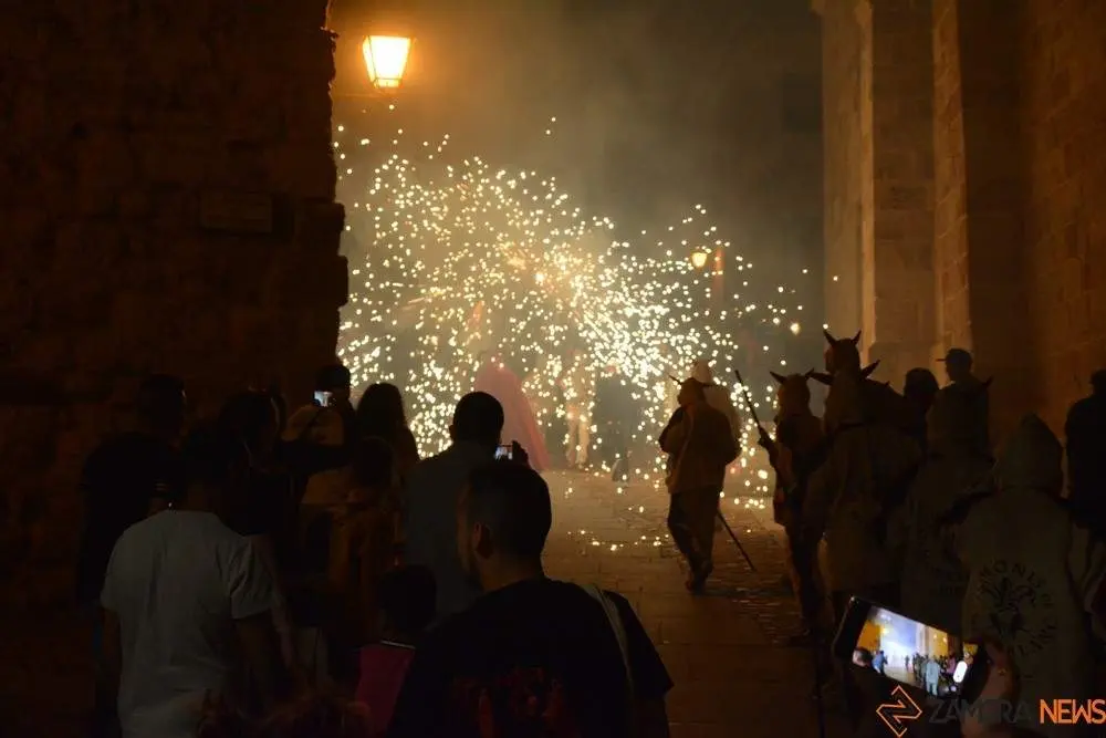 fuegos diablos montblanc tarragona_52