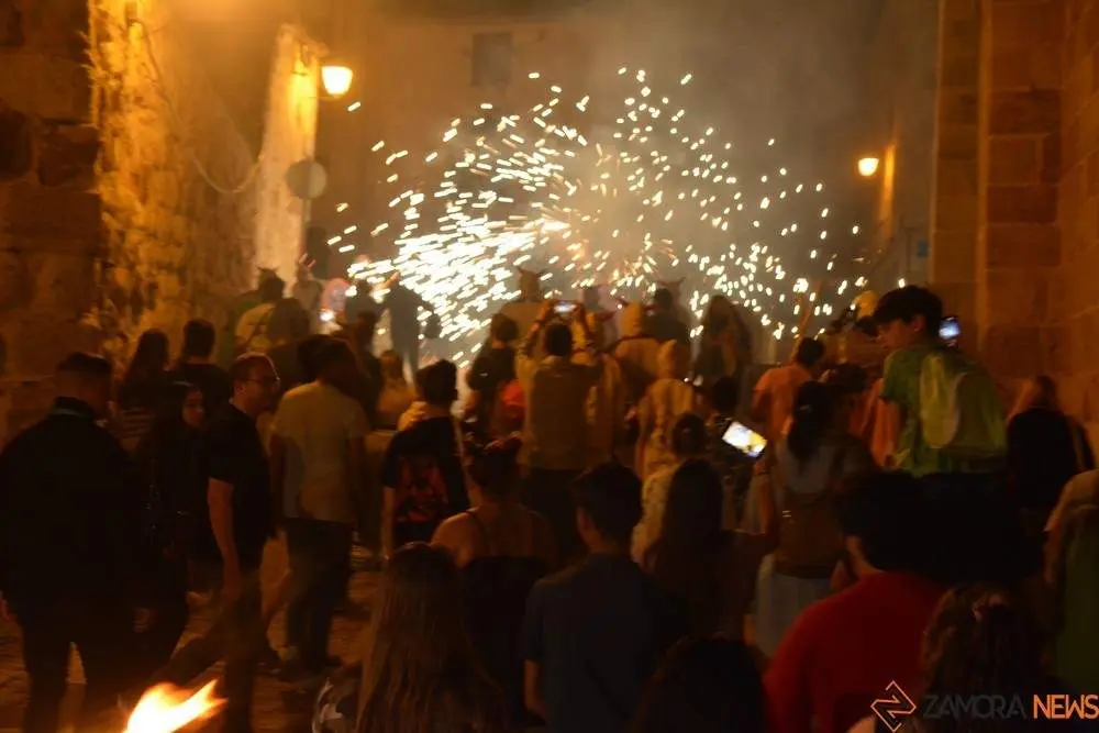 fuegos diablos montblanc tarragona_57