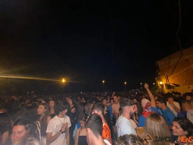 electromoon actuación en Zamora _3