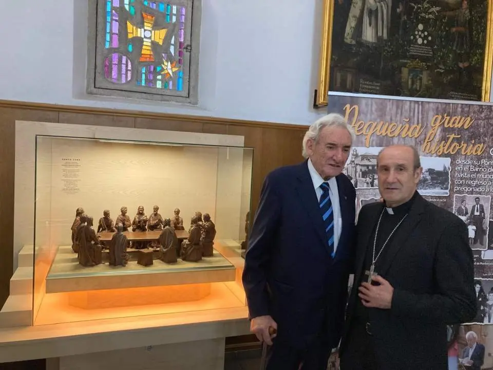 El obispo de Astorga y Luis del Olmo. Imagen Diócesis de Astorga