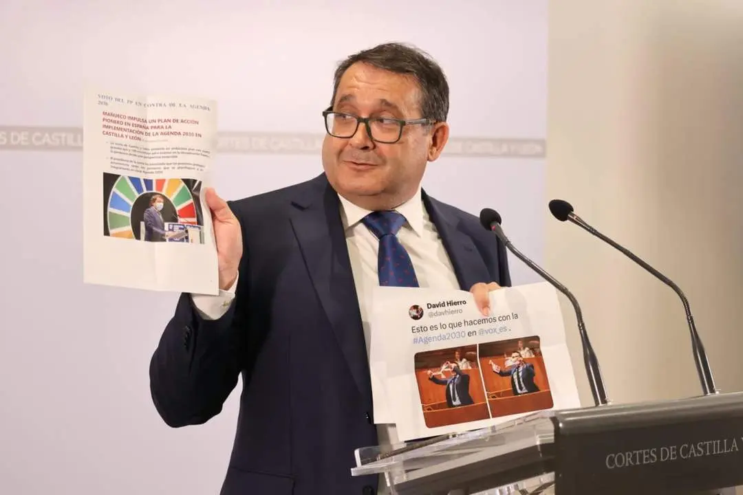 El portavoz socialista de Agricultura, Ganadería y Desarrollo Rural, Juan Luis Cepa