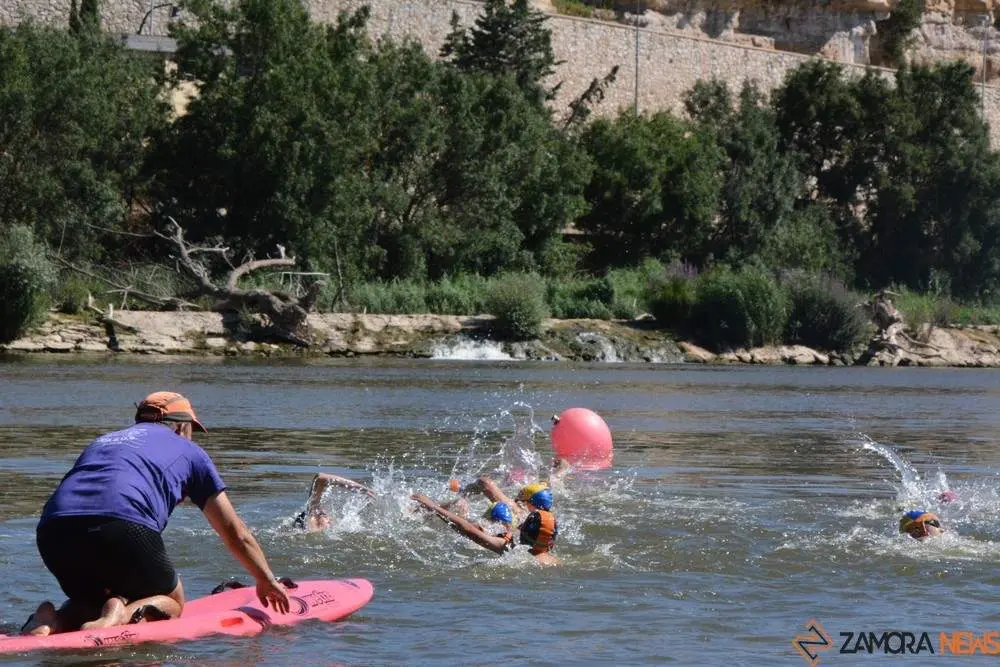 salvamento y socorrismo _109