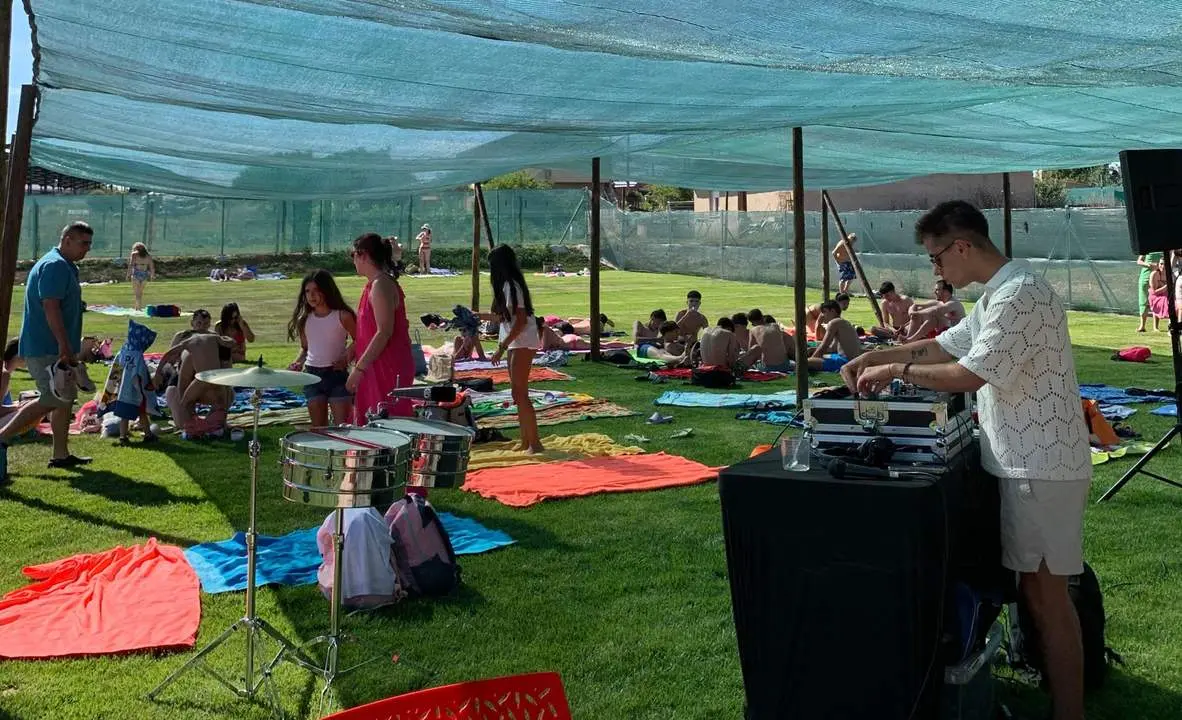 Piscina Monforra 2024 (5)