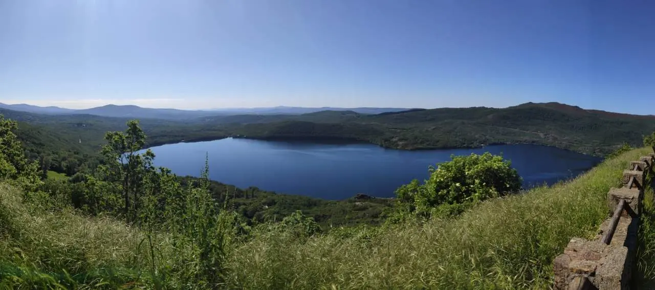 Sol y verano lago de sanabria