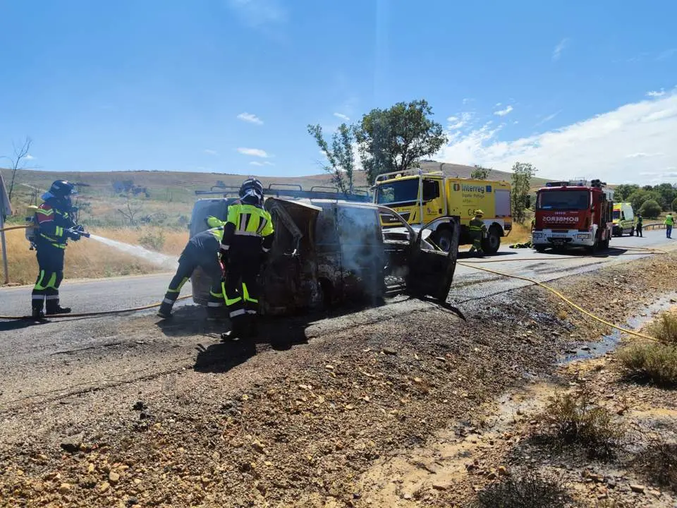 Incendio Otero de Bodas. Imagen cedida
