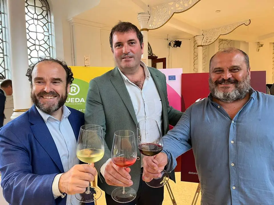 FOTO PRESIDENTES TORO, RUEDA Y NAVARRA