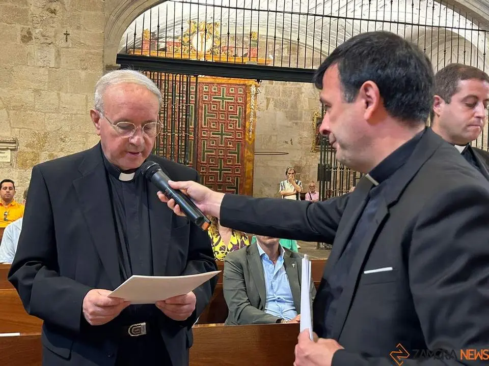 Toma de posesión Diócesis. Iglesia San Ildefonso_18