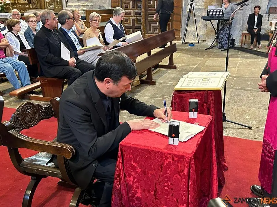 Toma de posesión Diócesis. Iglesia San Ildefonso_22