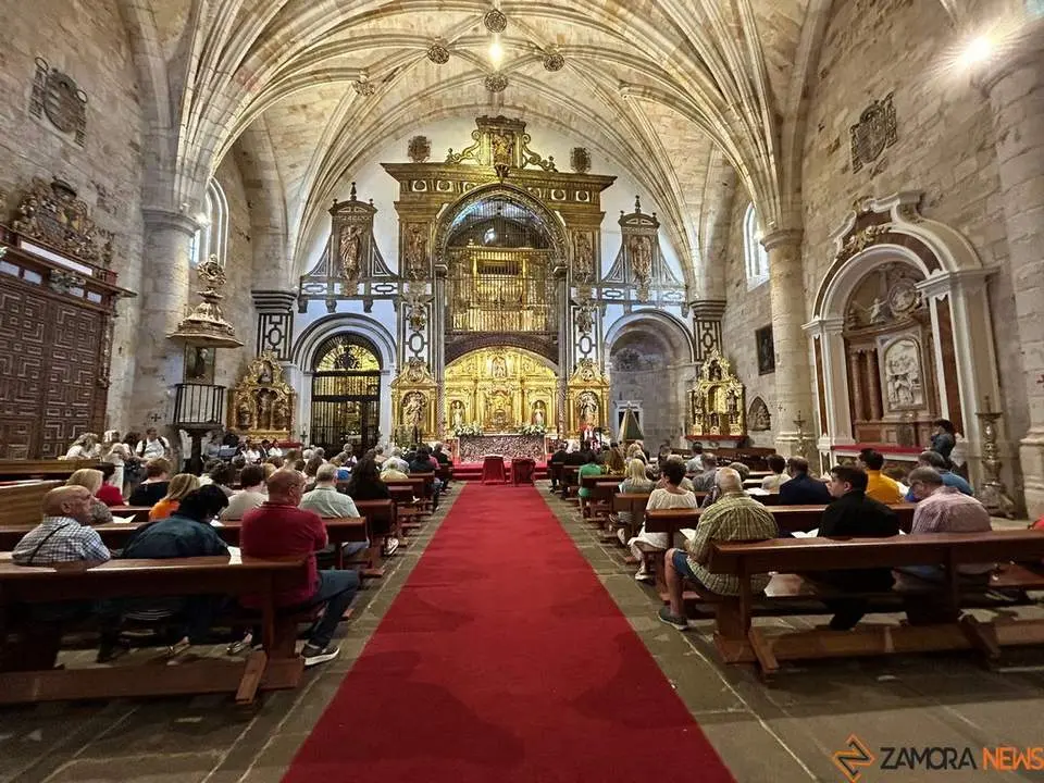 Toma de posesión Diócesis. Iglesia San Ildefonso_25