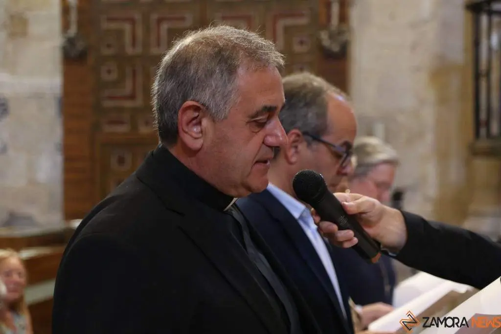 Toma de posesión Diócesis. Iglesia San Ildefonso_29