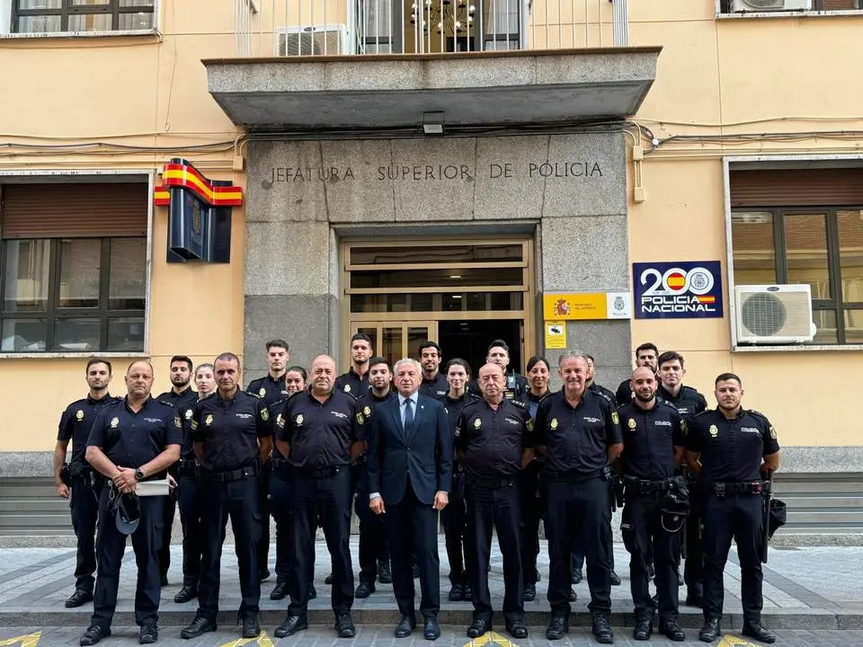 Nicanor Sen da la bienvenida a los 90 nuevos agentes en prácticas de la Policía Nacional en Castilla y León