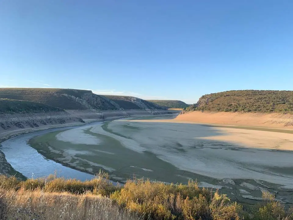 Foto embalse Santa Eufemia del Barco