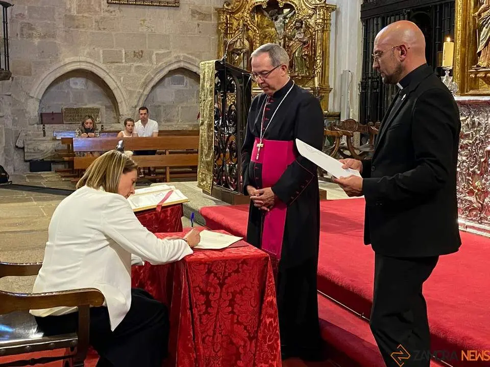 Nombramiento Comisión Pro Semana Santa_13