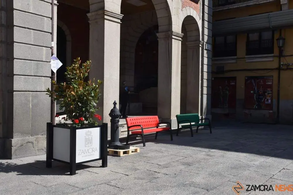 zaamora mobiliario urbano _2