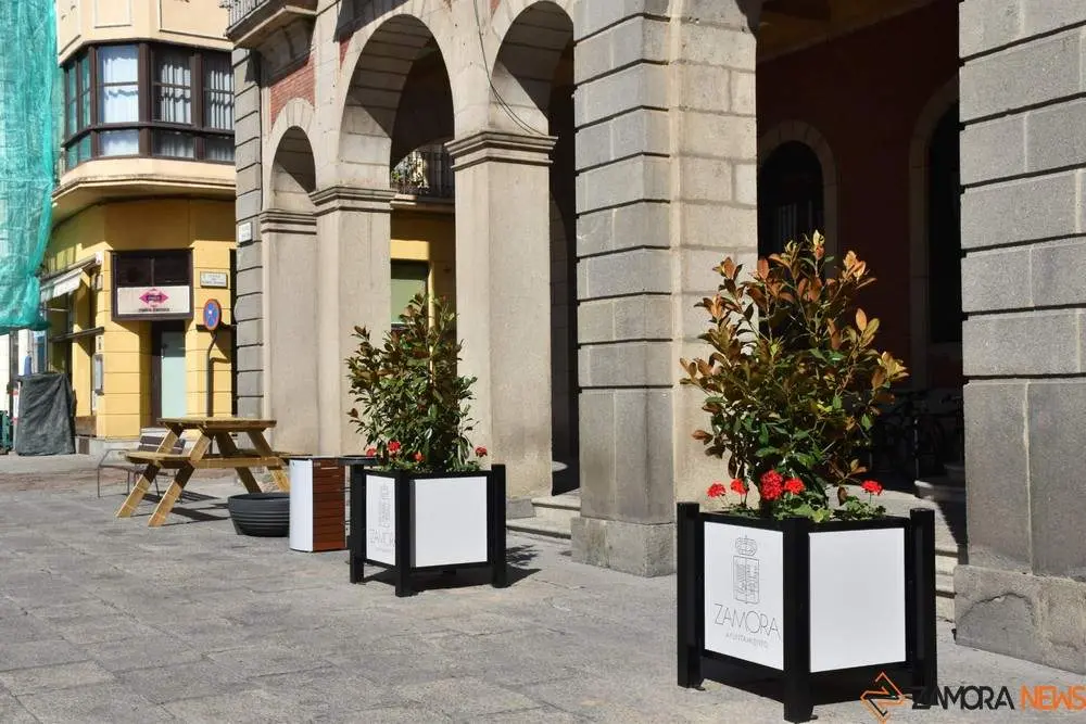 zaamora mobiliario urbano _6