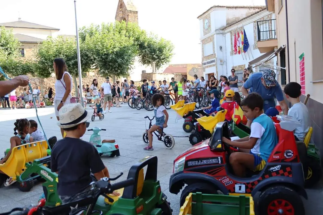 Tractorada mini Burganes de Valverde
