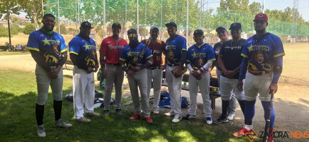 los bravos veisbo sóftbol en zamora _19
